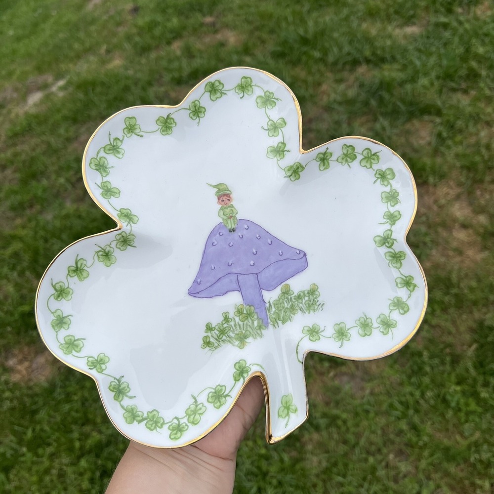 Ruth Widener Hand‎ Painted Porcelain 3 Leaf Clover Shamrock Plate Irish Dish